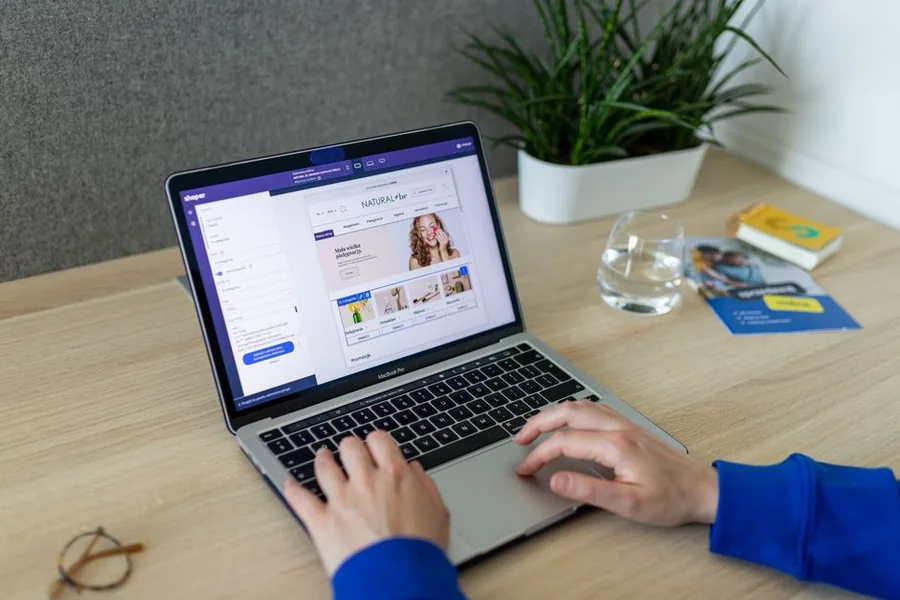 An online shop being managed on a laptop, the kind of storefront a UK dropshipper runs through Shopify while handling import VAT and EORI